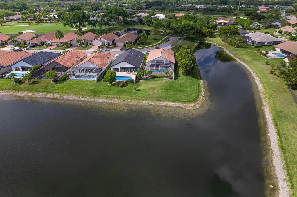 10861 White Aspen Lane Boca Raton FL 33428