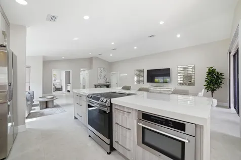 10861 White Aspen Lane Boca Raton FL 33428