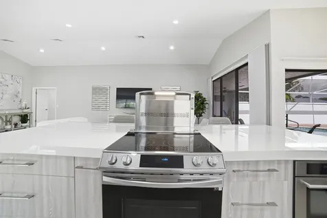 10861 White Aspen Lane Boca Raton FL 33428