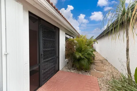 10861 White Aspen Lane Boca Raton FL 33428