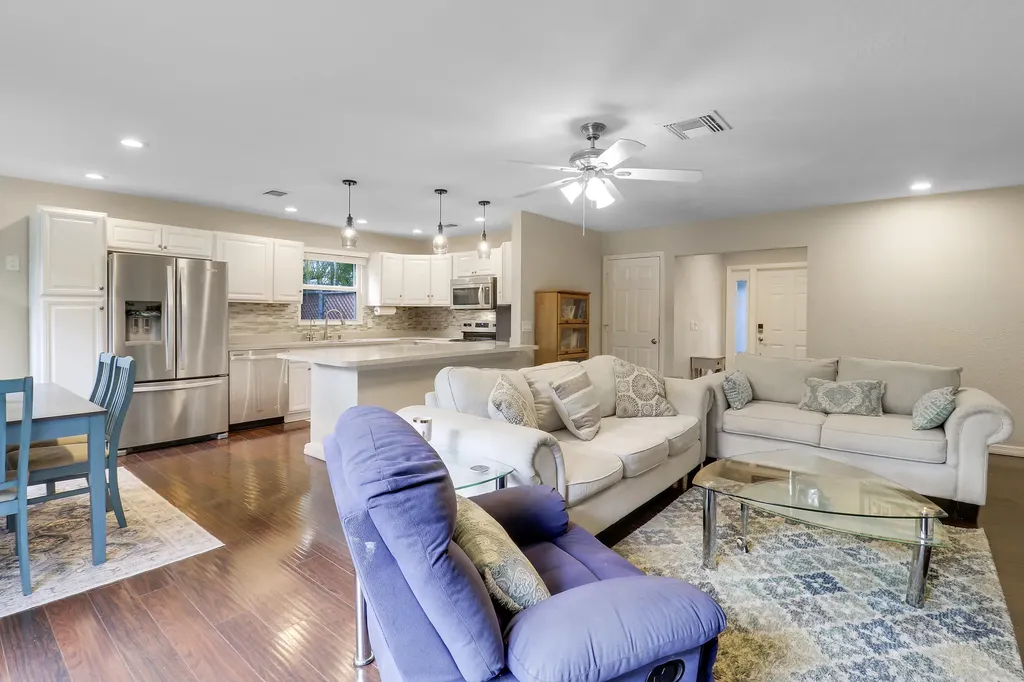 124 Rosewood Circle Jupiter FL 33458