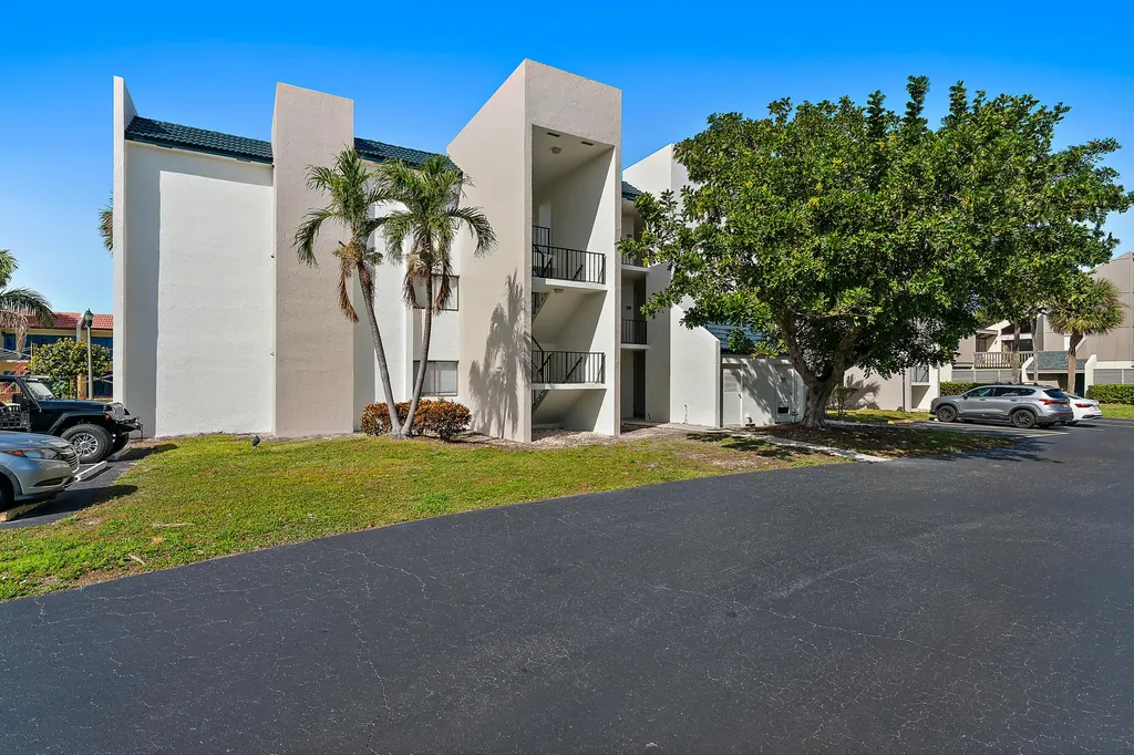1605 S Us Highway 1 Jupiter FL 33477