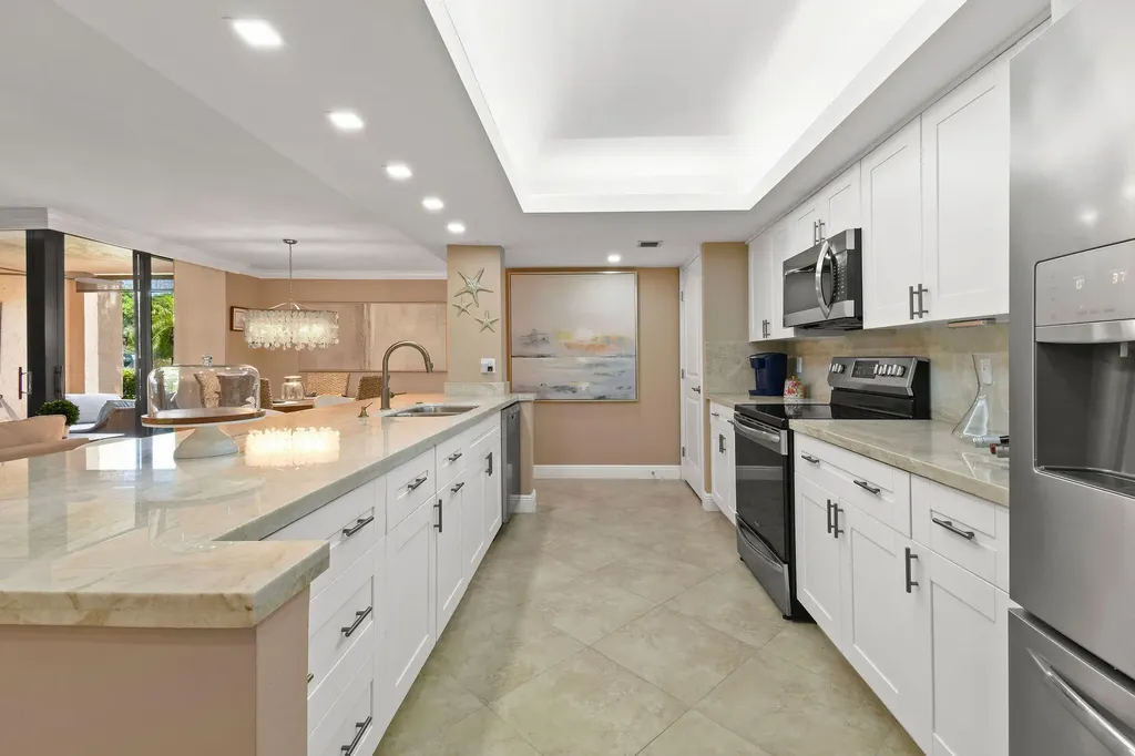 750 Egret 6109 Circle Delray Beach FL 33444