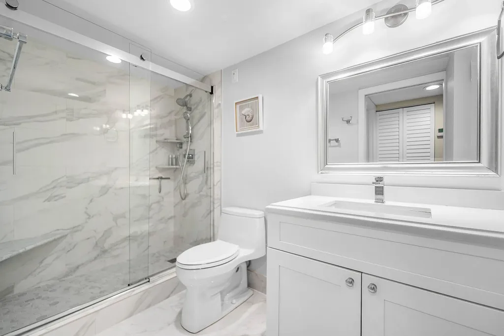 7286 Huntington Lane Delray Beach FL 33446