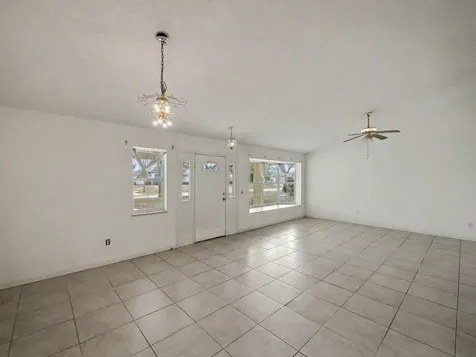 401 SW Ridgecrest Drive Port St Lucie FL 34953