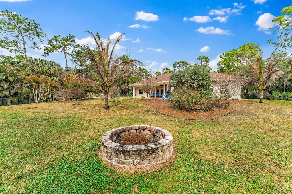 9426 Whippoorwill Trail Jupiter FL 33478