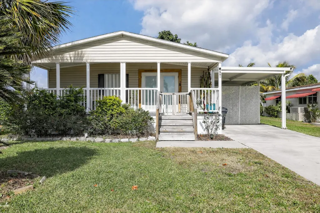 1591 SW 64th Way Boca Raton FL 33428