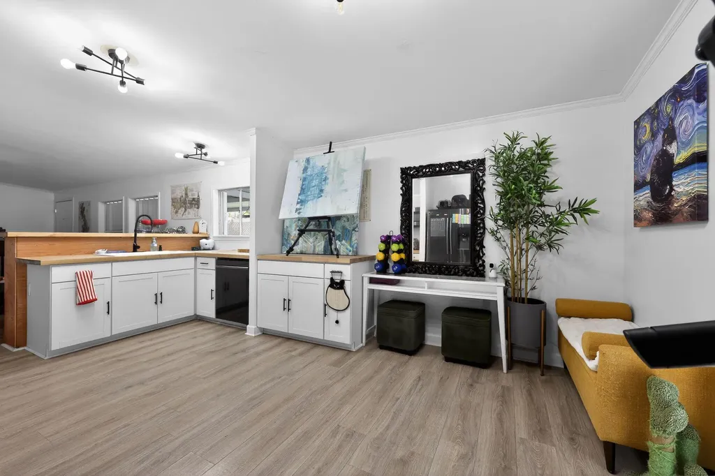 1591 SW 64th Way Boca Raton FL 33428