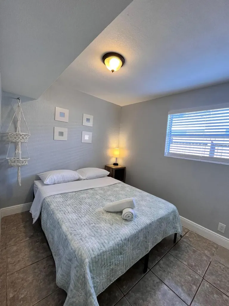 118 SW 12th Avenue Delray Beach FL 33444