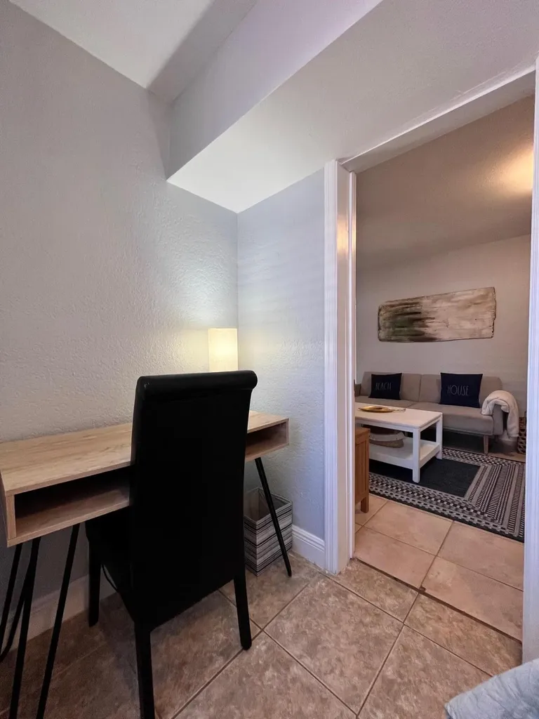 118 SW 12th Avenue Delray Beach FL 33444