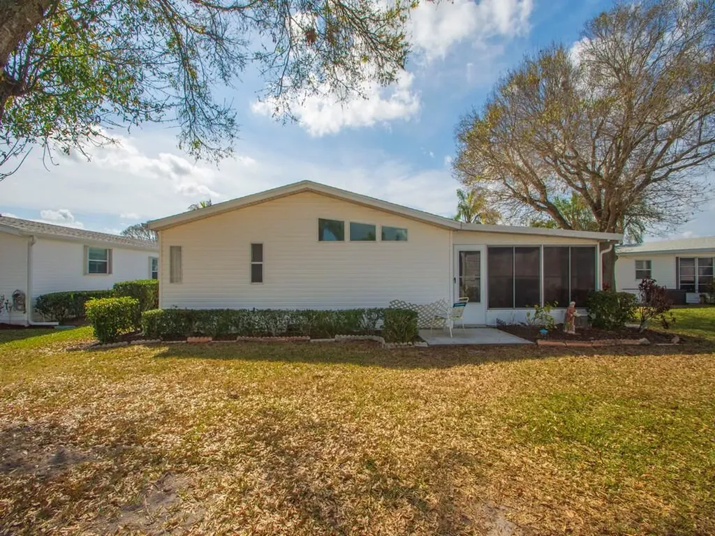 8142 Meadowlark Lane Port St Lucie FL 34952