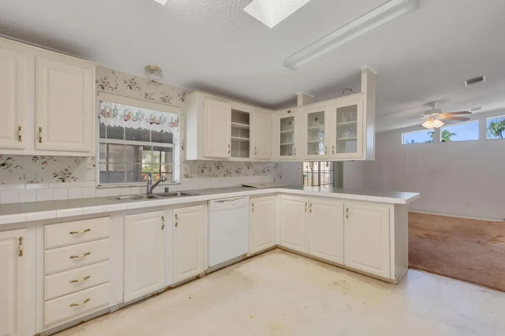 8142 Meadowlark Lane Port St Lucie FL 34952