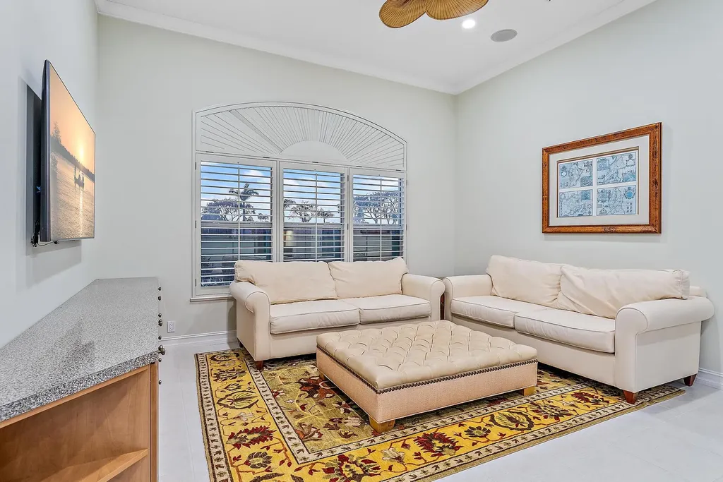 1119 Grand Cay Drive Palm Beach Gardens FL 33418