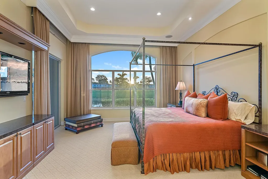 1119 Grand Cay Drive Palm Beach Gardens FL 33418