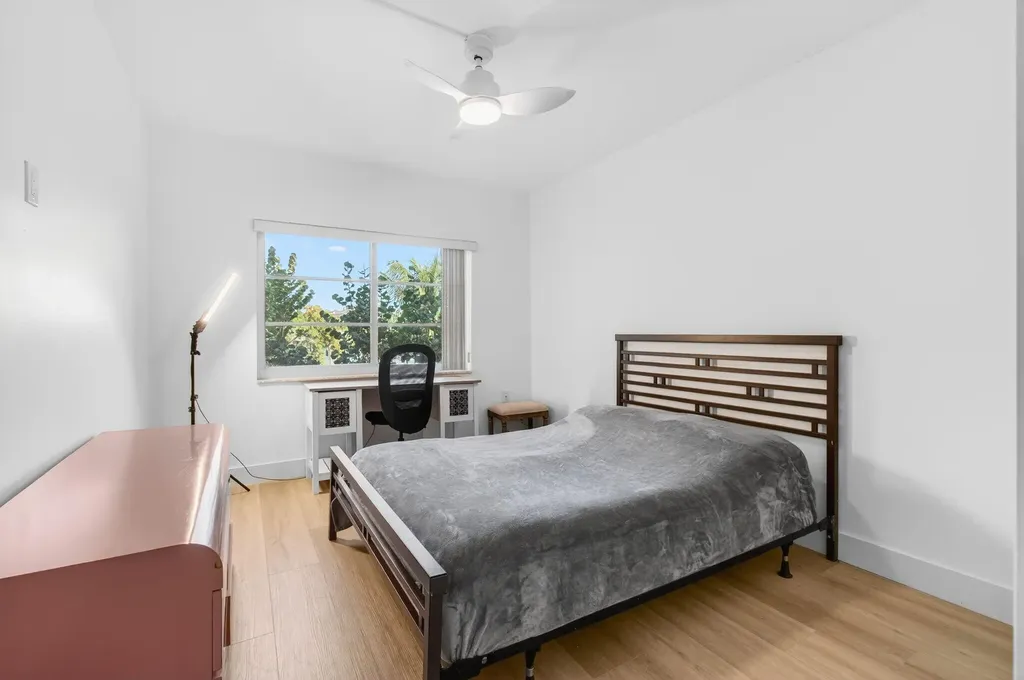 50 SW 3rd Avenue Boca Raton FL 33432