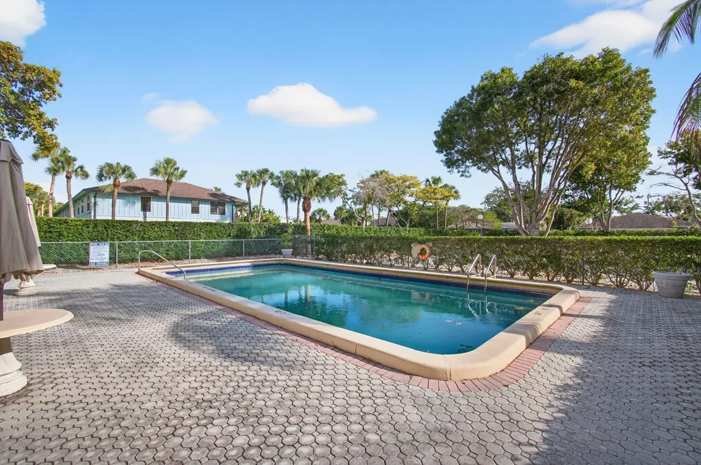 50 SW 3rd Avenue Boca Raton FL 33432