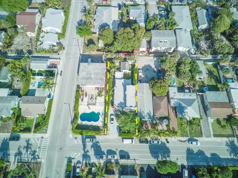 626 N J Street Lake Worth Beach FL 33460