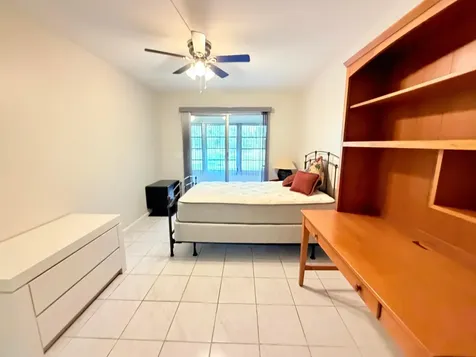 1004 Newcastle A Boca Raton FL 33434