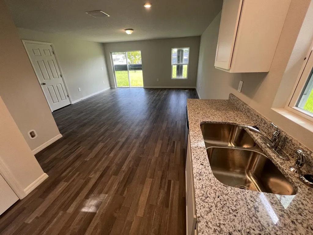 7602 Pensacola Road Fort Pierce FL 34951