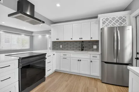 341 SE 3rd Avenue Delray Beach FL 33483