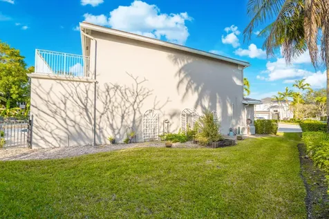 4948 NW 57th Lane Coral Springs FL 33067