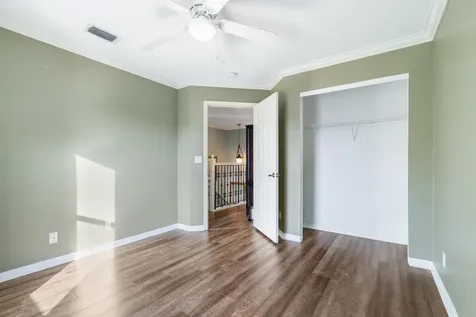 4948 NW 57th Lane Coral Springs FL 33067
