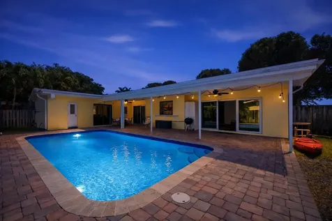 11911 NW 14th Court Pembroke Pines FL 33026