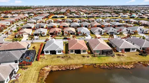 11800 SW Silverlake Falls Drive Port St Lucie FL 34987