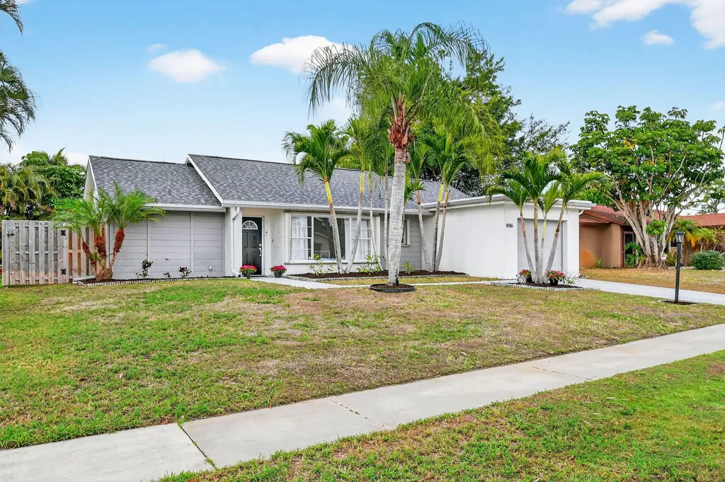 8186 Chatuga Court Lake Worth FL 33467