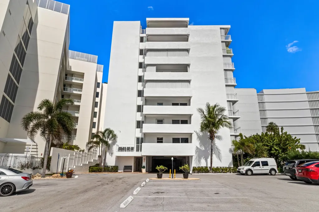 3580 S Ocean Boulevard South Palm Beach FL 33480