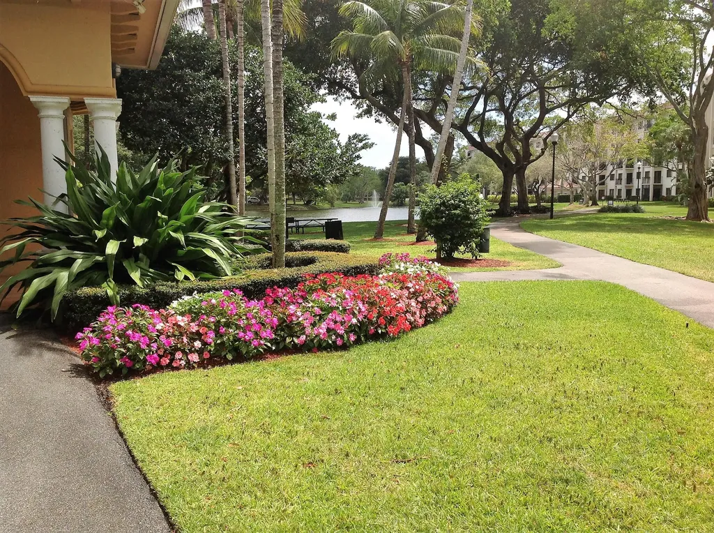 1915 Lavers Circle Delray Beach FL 33444