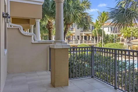 504 Del Sol Circle Tequesta FL 33469
