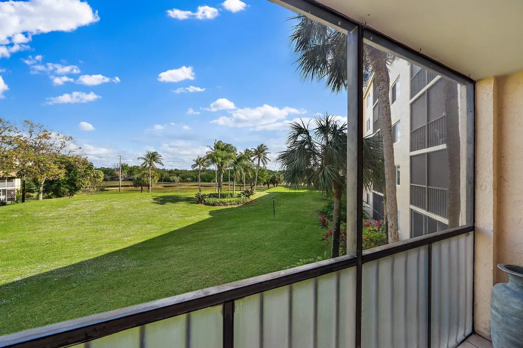 275 Palm Avenue Jupiter FL 33477