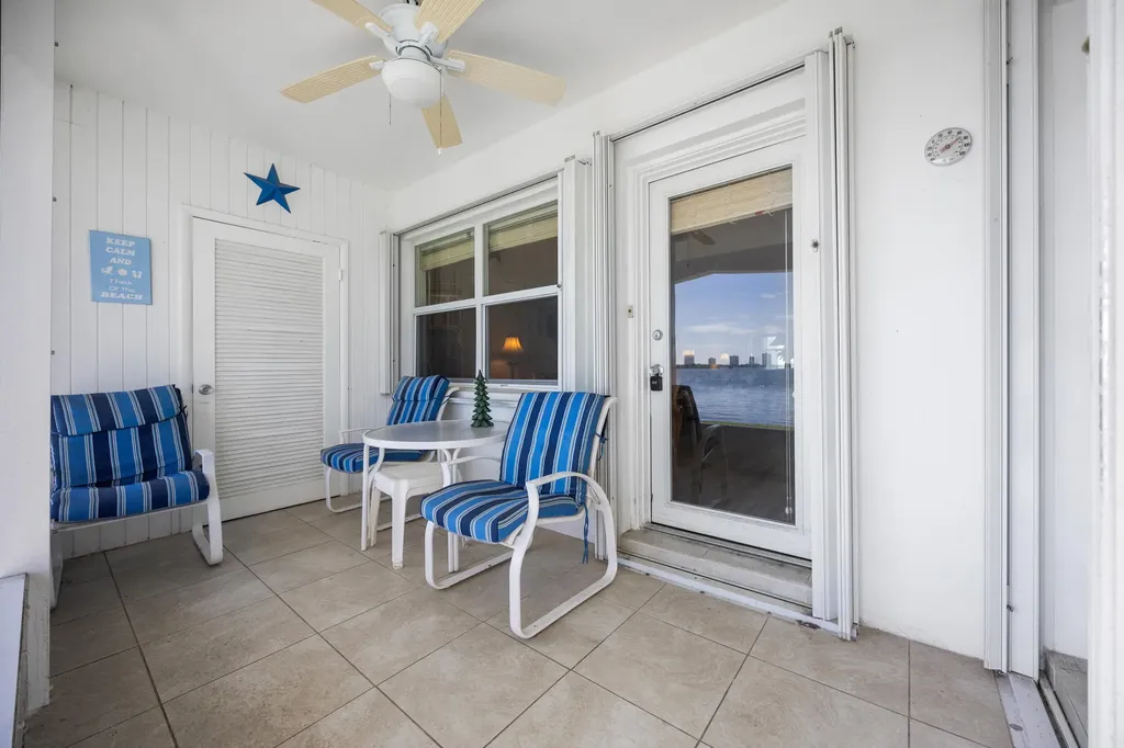 100 Shore Court North Palm Beach FL 33408