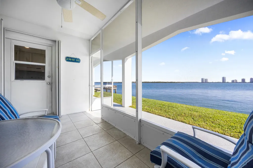 100 Shore Court North Palm Beach FL 33408