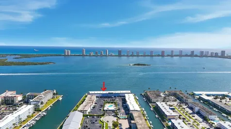 100 Shore Court North Palm Beach FL 33408