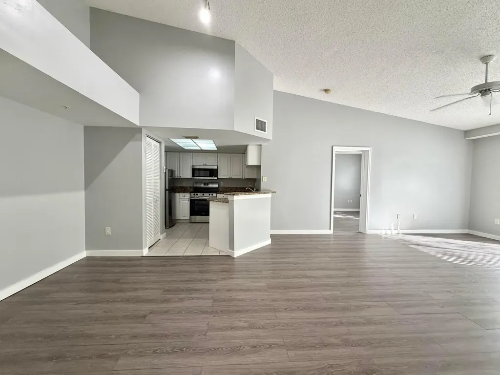 1100 Crestwood Court S Royal Palm Beach FL 33411