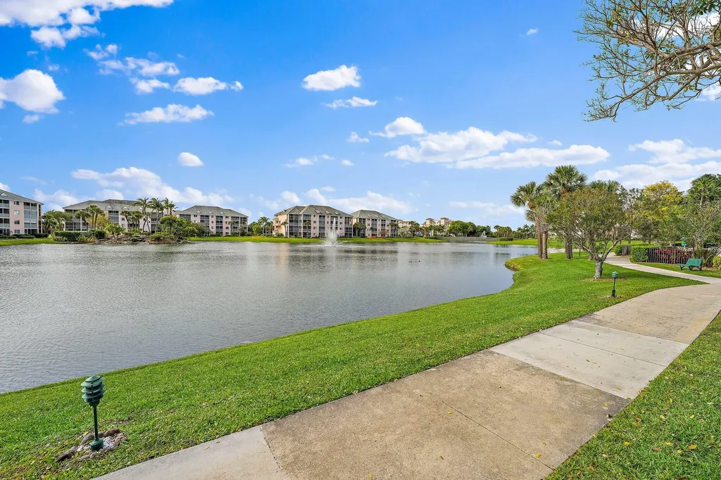 353 S Us Highway 1 Jupiter FL 33477