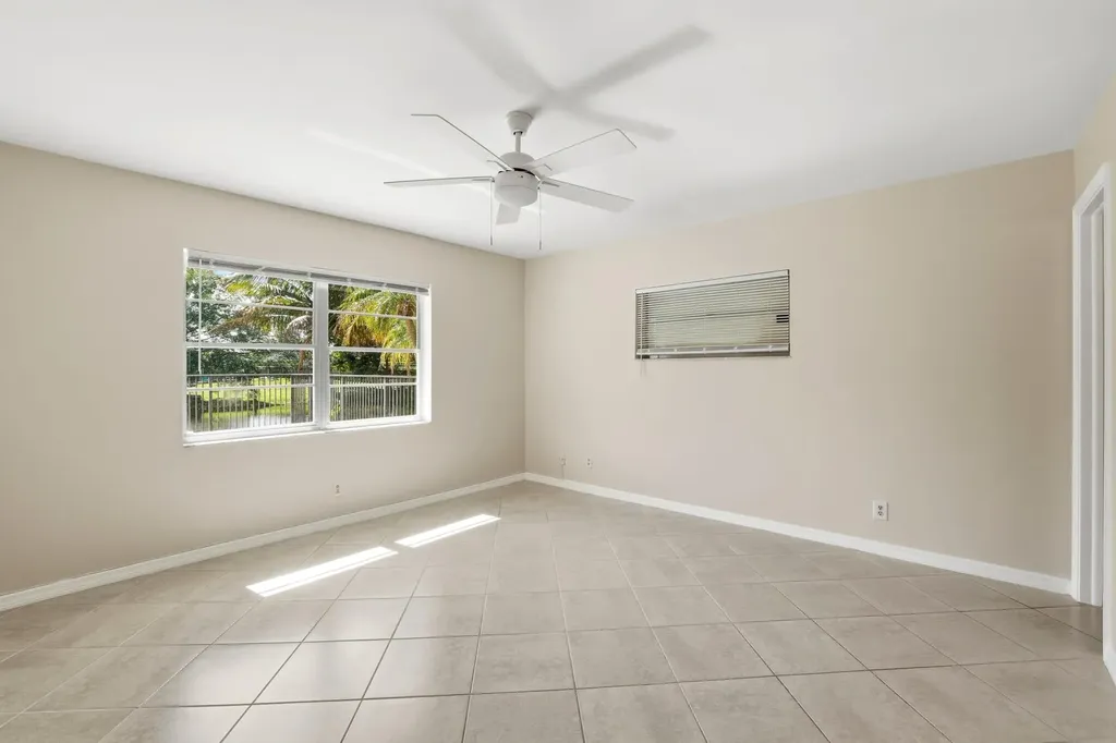 9774 Lancaster Place Boca Raton FL 33434