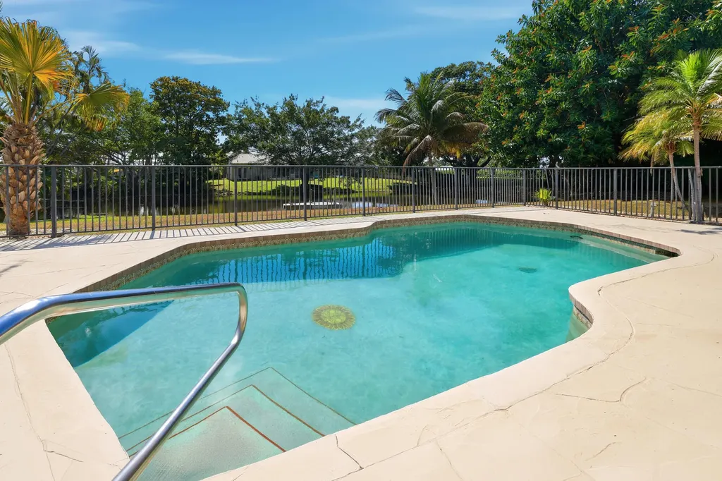 9774 Lancaster Place Boca Raton FL 33434