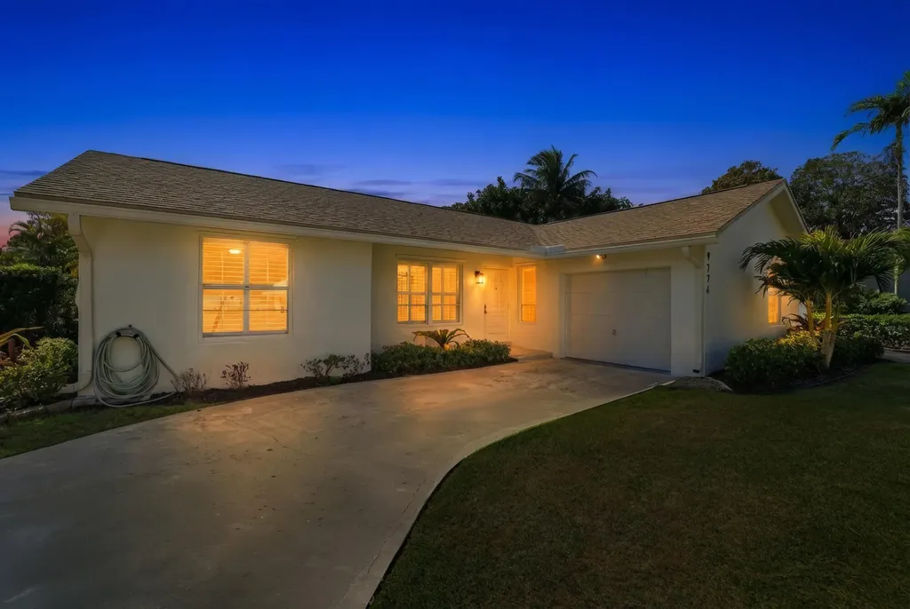9774 Lancaster Place Boca Raton FL 33434