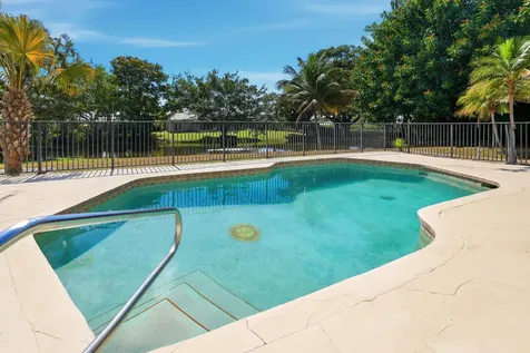 9774 Lancaster Place Boca Raton FL 33434