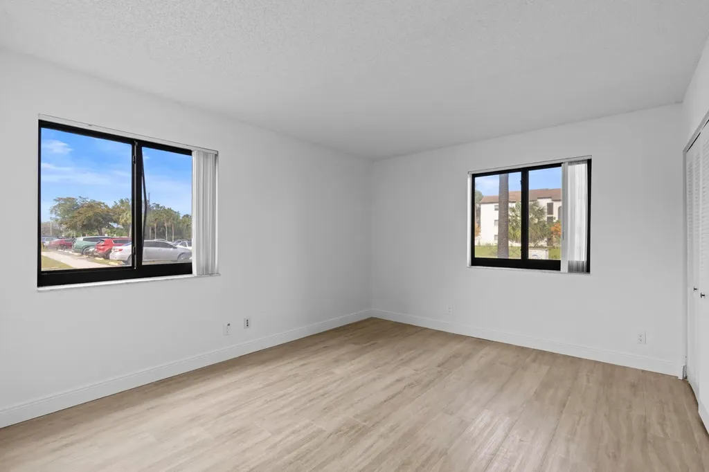 3710 N Pine Island Road Sunrise FL 33351