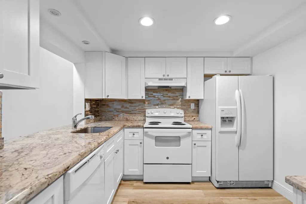 3710 N Pine Island Road Sunrise FL 33351