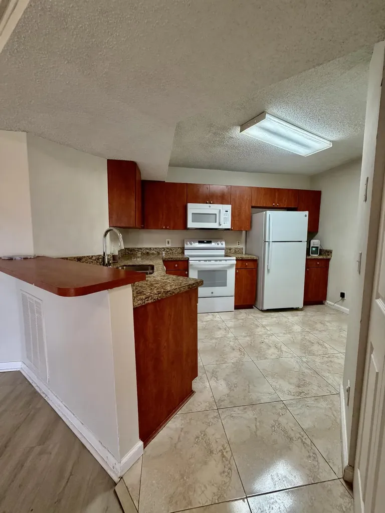 8781 Wiles Road Coral Springs FL 33067