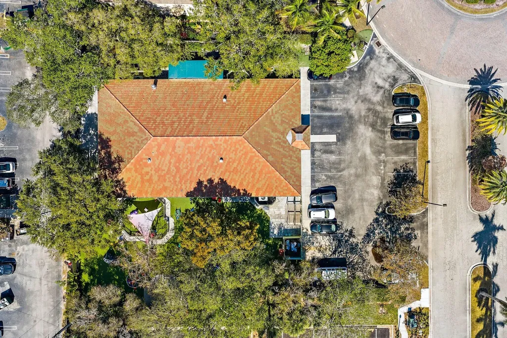 100 Intracoastal Pointe Drive Jupiter FL 33477