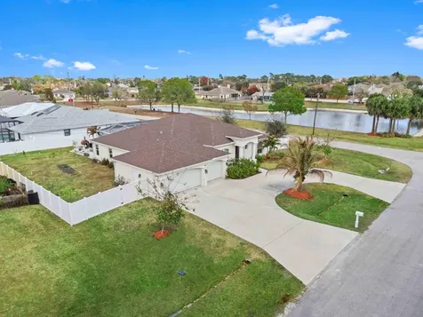 101 SW Nativity Terrace Port St Lucie FL 34984