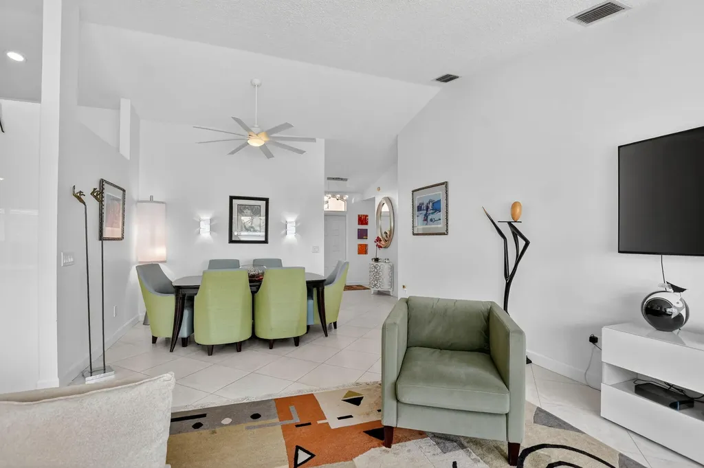 17227 Boca Club Boulevard Boca Raton FL 33487