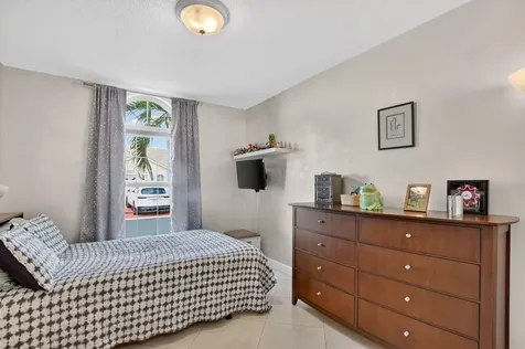 17227 Boca Club Boulevard Boca Raton FL 33487