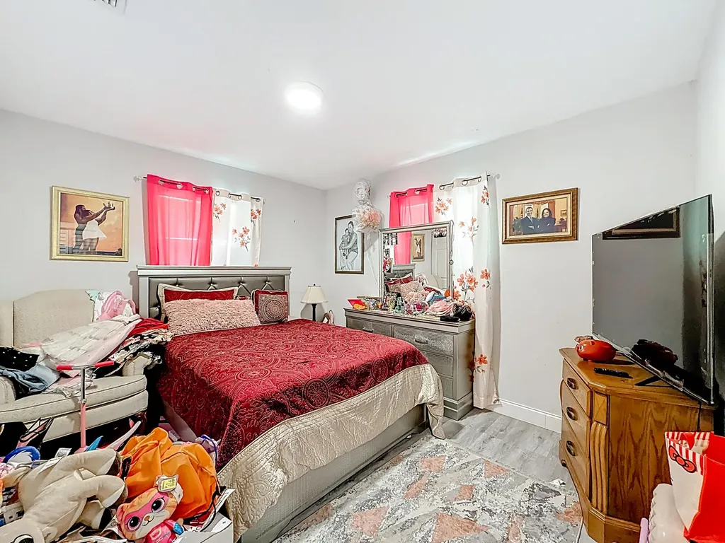 3020 NW 17th Street Fort Lauderdale FL 33311
